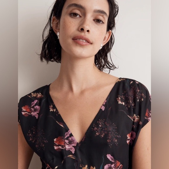 NWT Madewell Wide V-Neck Floral Satiny Maxi Dress - Picture 4 of 13